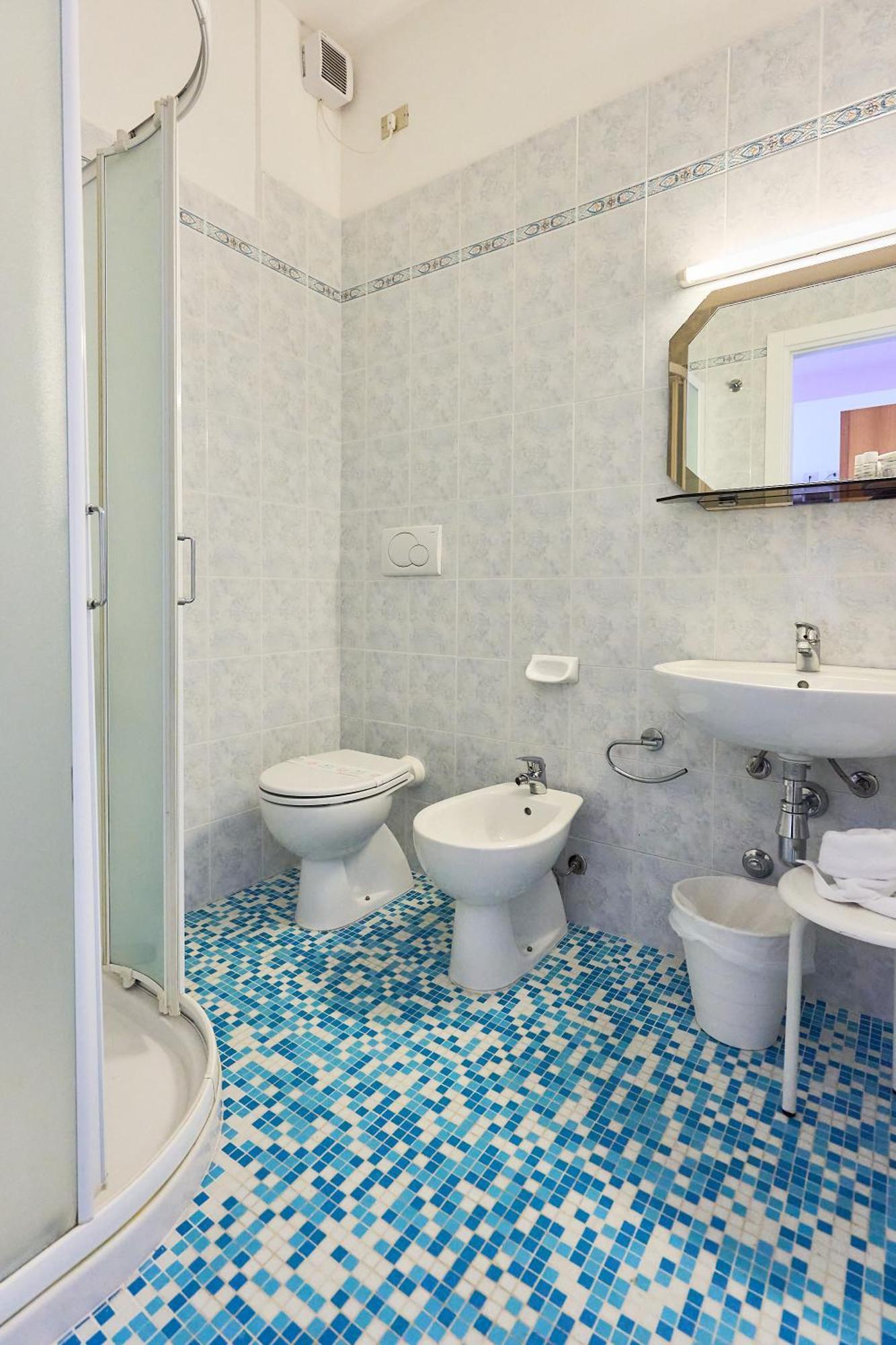Hotel Bruna B&B Морской Милан Экстерьер фото